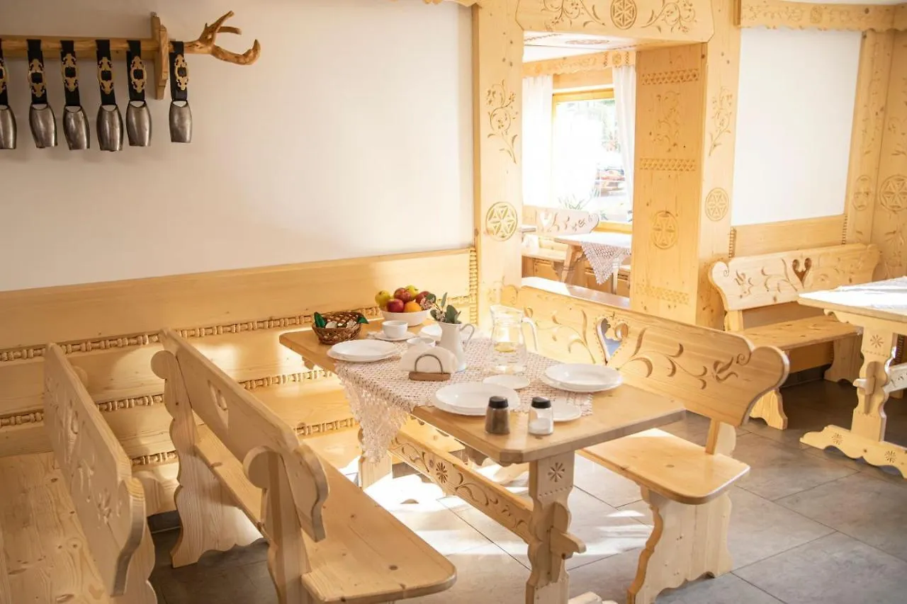 Willa Siklawa Zakopane Bed & Breakfast